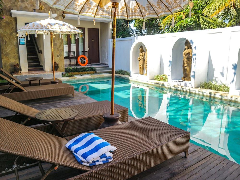 U Tube Hotel Uluwatu  Exterior photo
